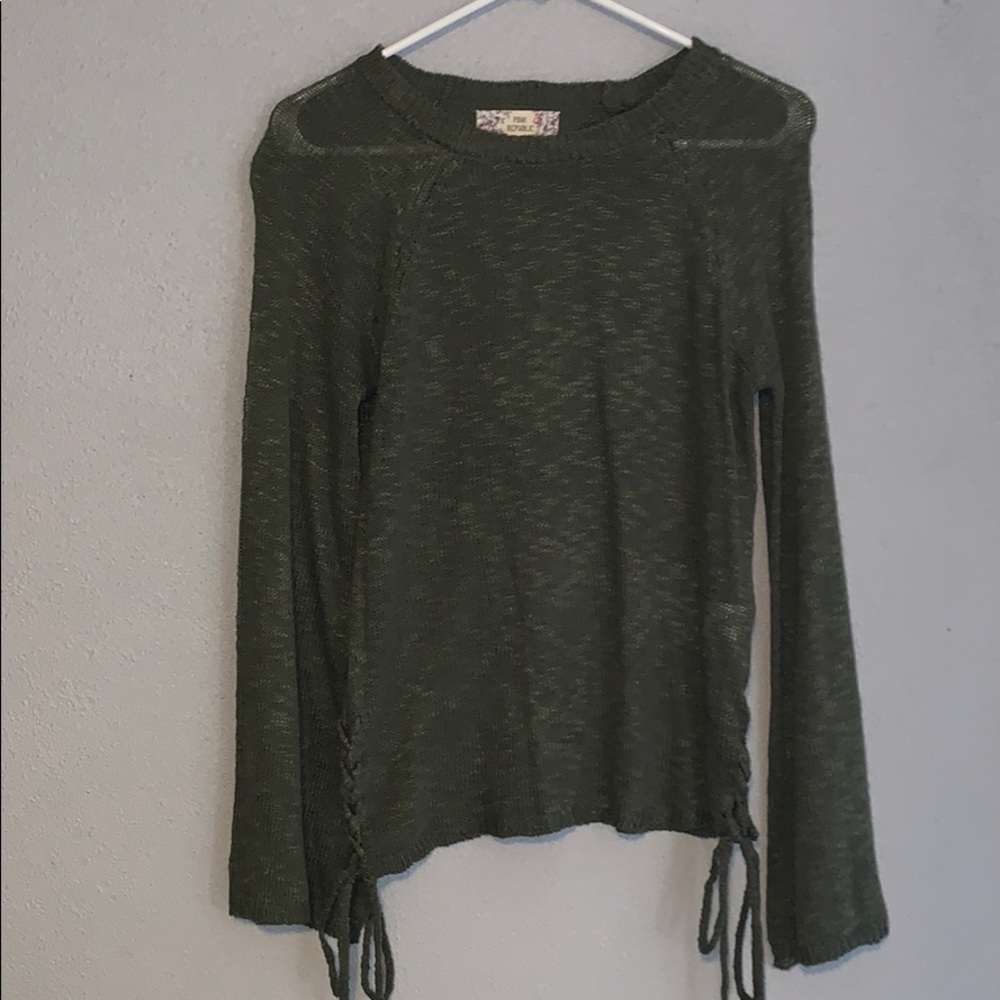 Dark green sweater